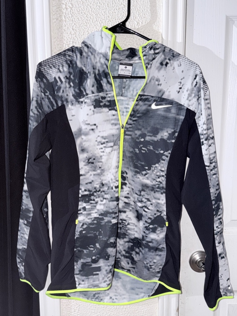Nike Running Lightweight Hooded Jacket Womens S Gray Black Neon Reflective Zip